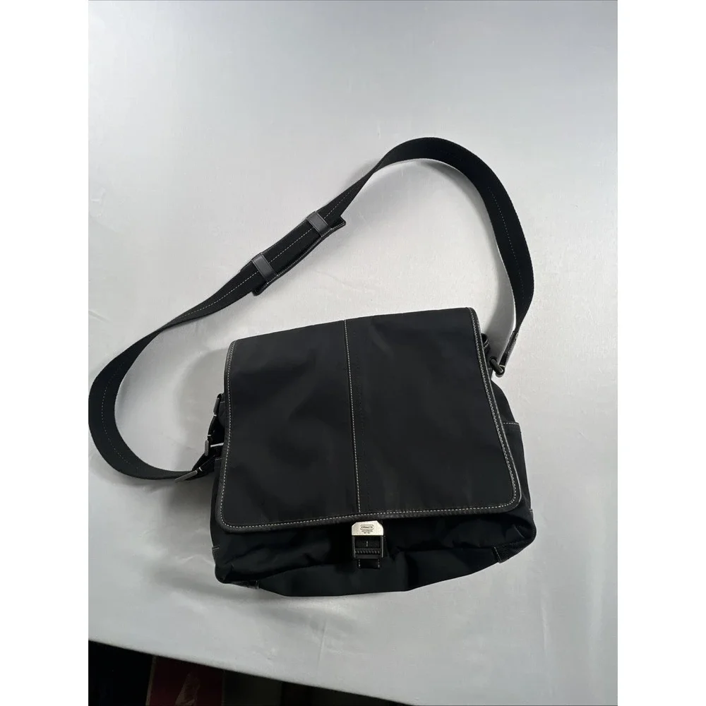 Coach Men's Black Messenger Bag Crossbody Adjustable Strap, Y2K